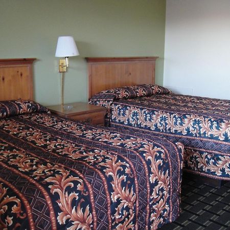 Budget Inn וויליאמסוויל מראה חיצוני תמונה