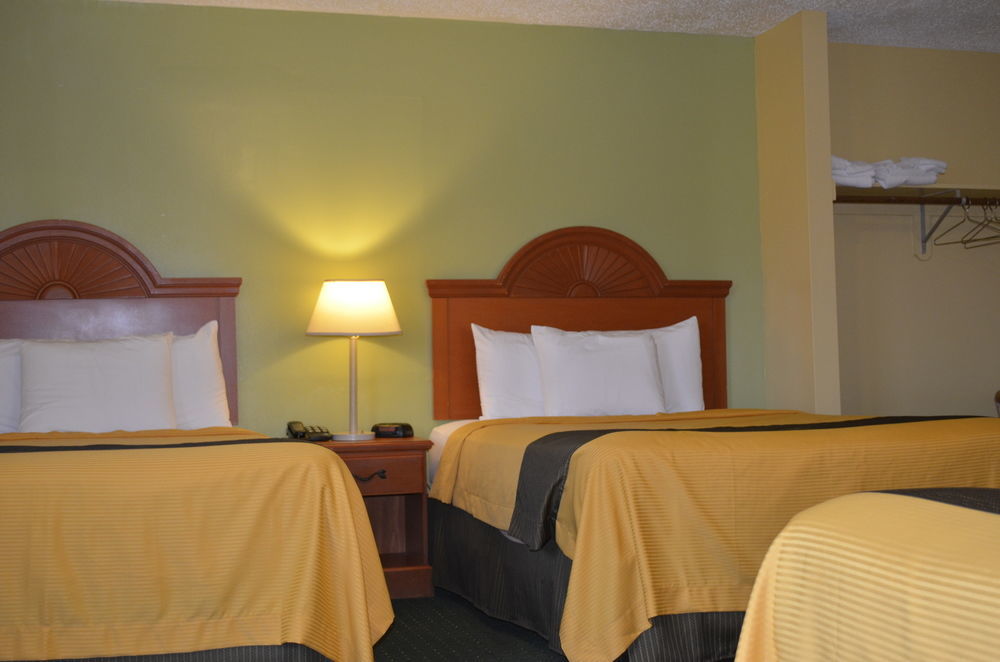 Budget Inn וויליאמסוויל מראה חיצוני תמונה