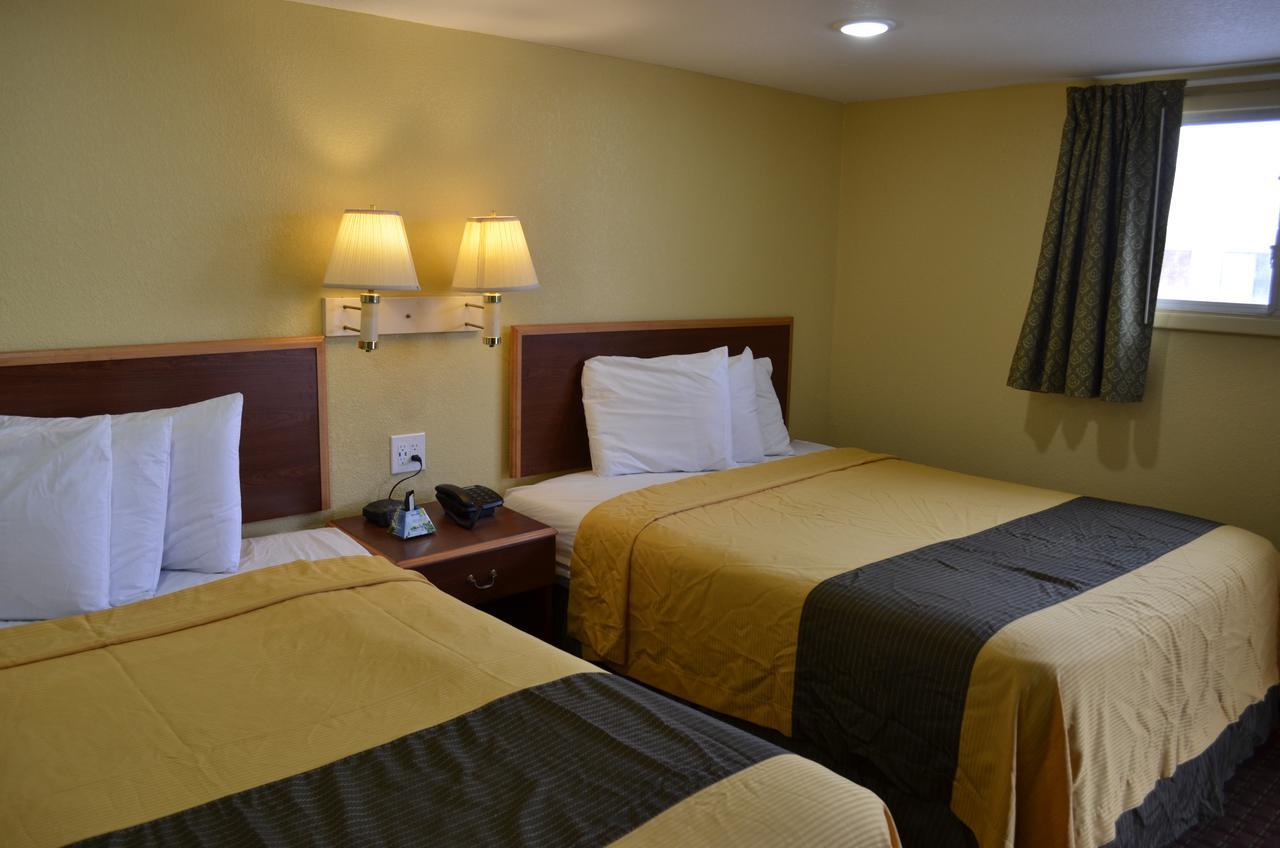 Budget Inn וויליאמסוויל מראה חיצוני תמונה
